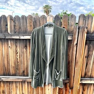 SOFT SURROUNDINGS Velvet Topper Cardigan Dark Basil